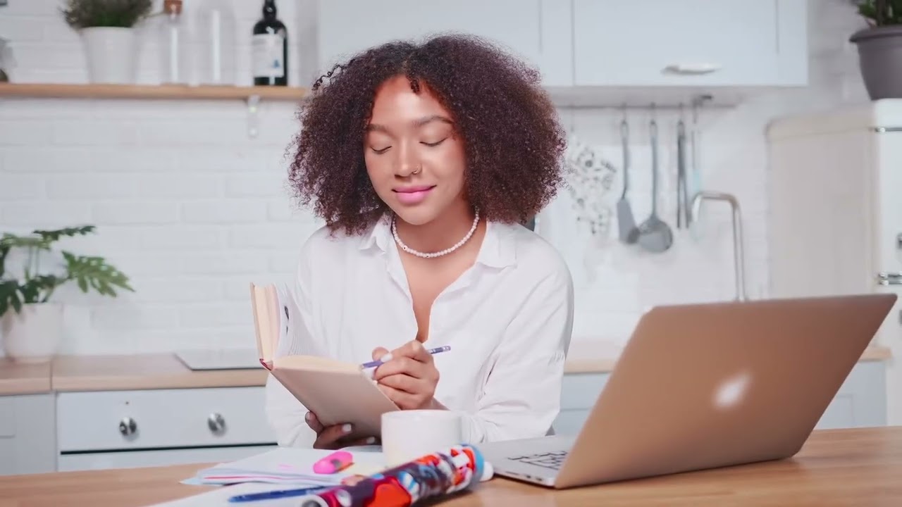 Digital Curriculum in the Flipped Classroom