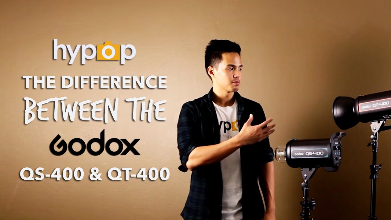 The difference between the Godox QS-400 and Godox QT-400 studio flash strobes.