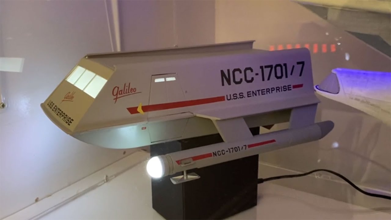 Star Trek The Original Series Galileo Shuttlecraft 1/32 scale model kit