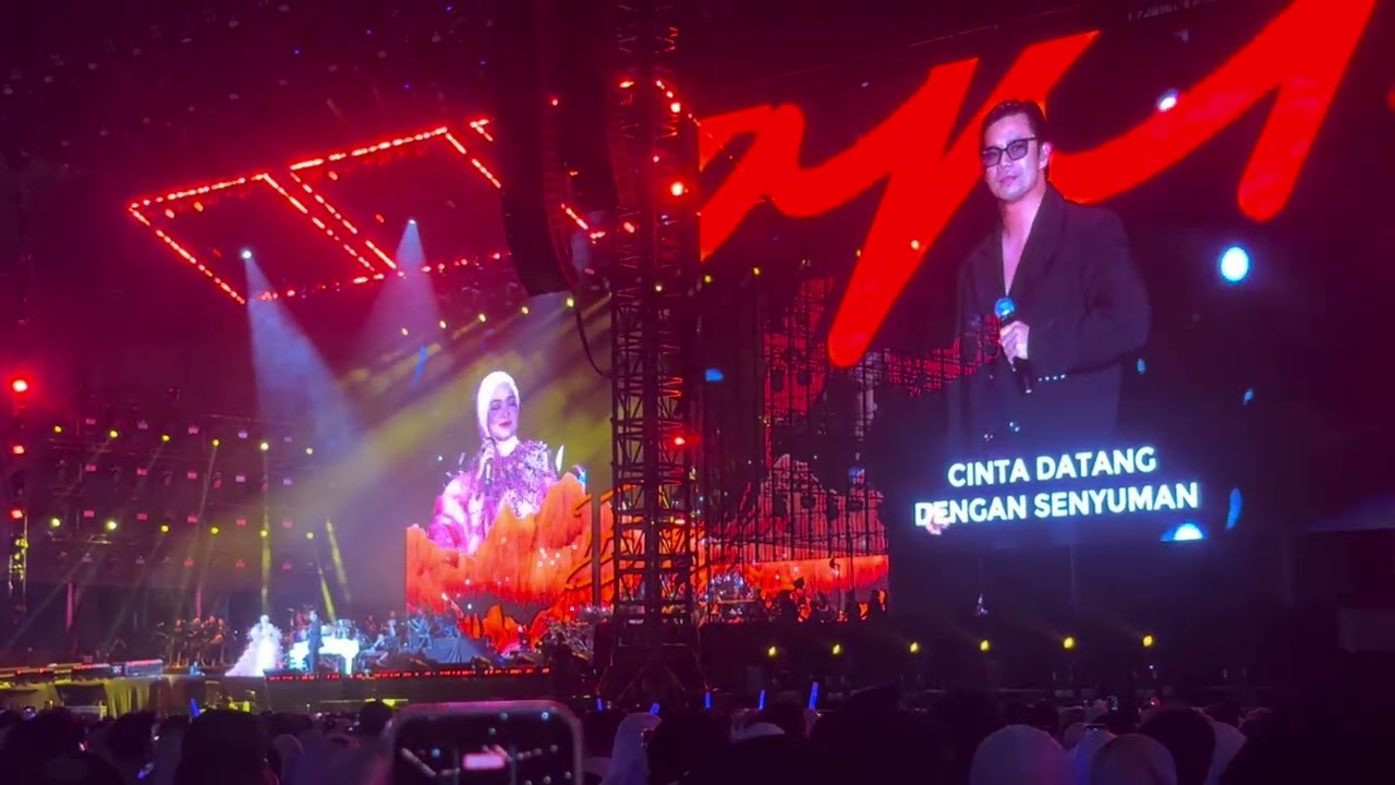 Konsert Legacy 30 Siti Nurhaliza- Kau Mawarku / Sakti Cinta Feat. Noh Salleh