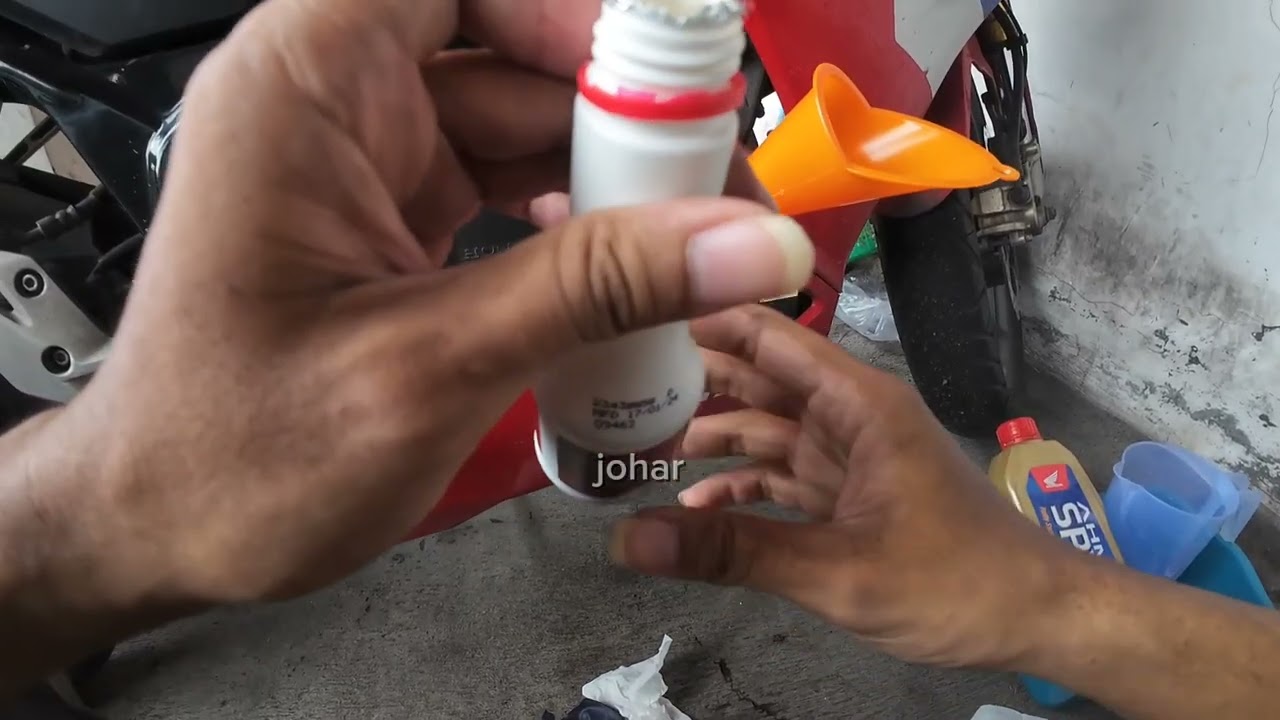 GANTI OLI SENDIRI DI CBR 150R