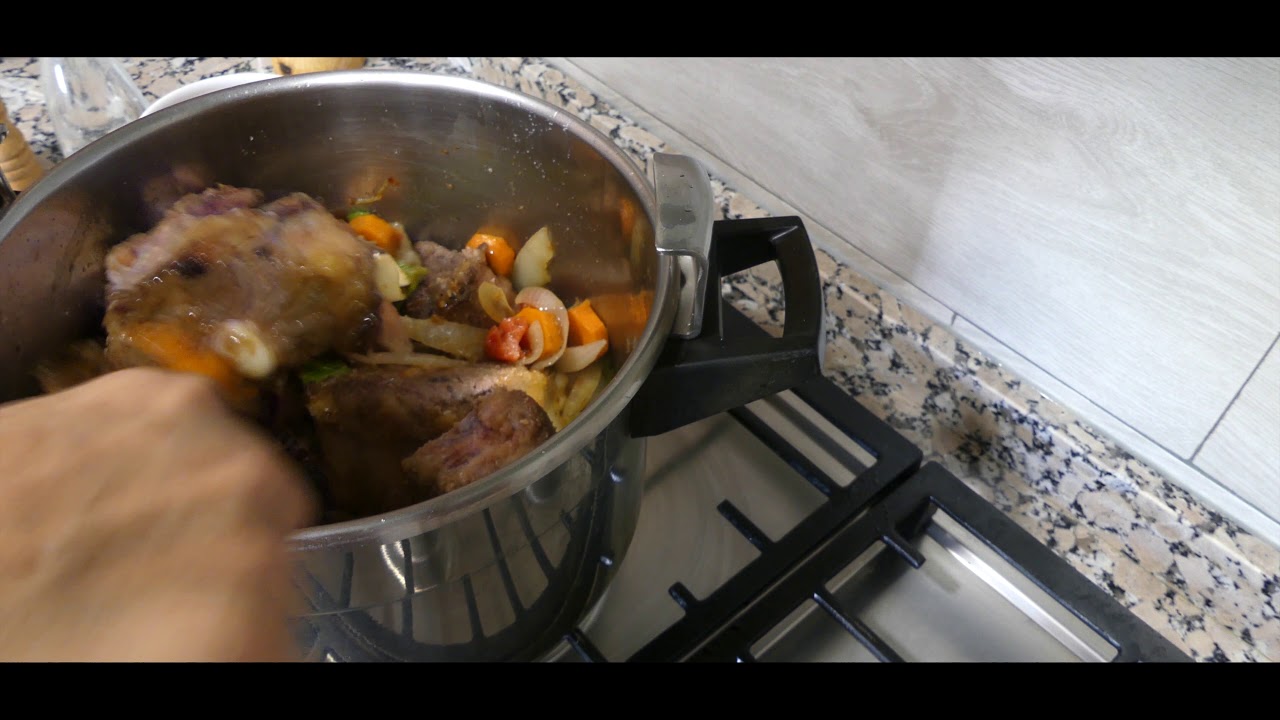 Receta rabo de toro al vino, rabo de toro autentico, cocinando con greta
