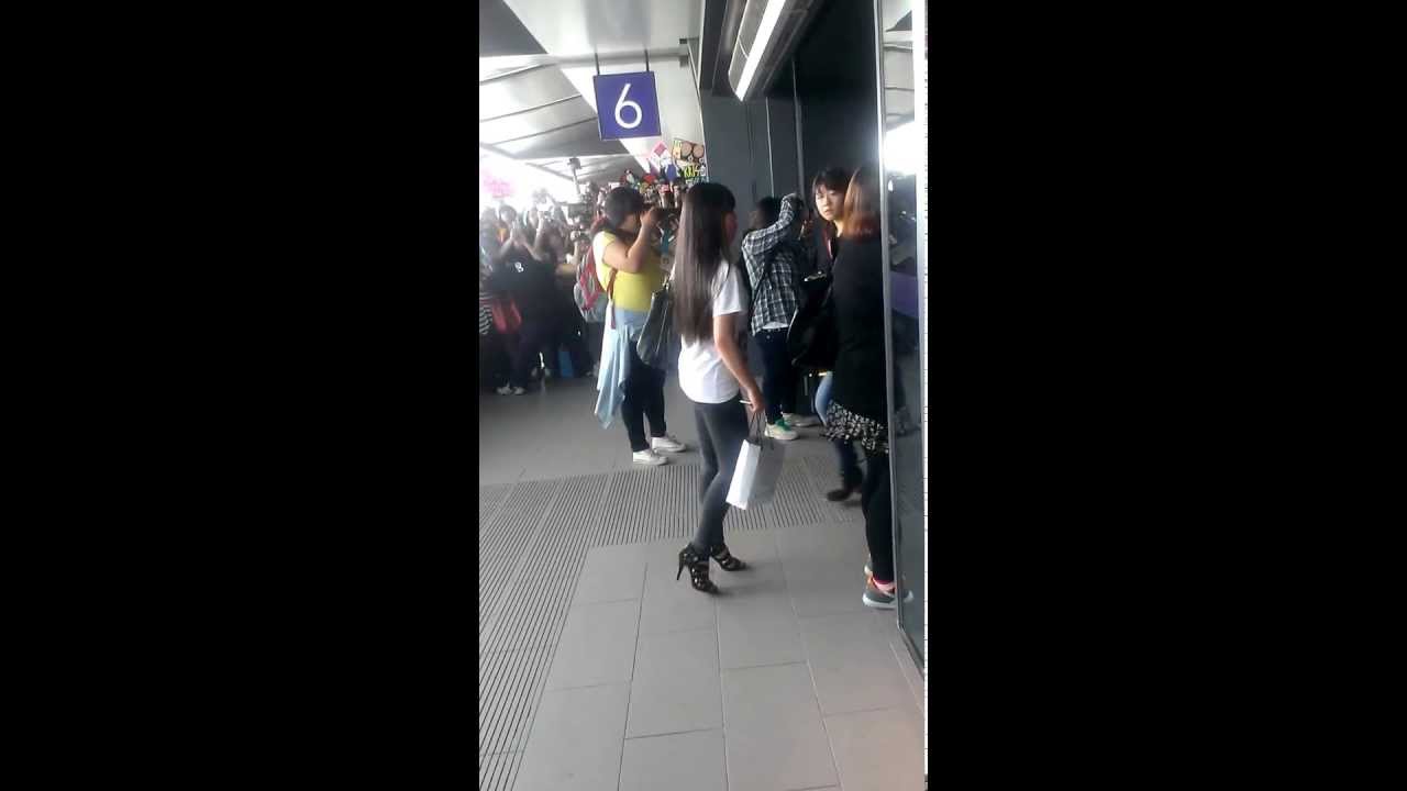 130526 EXO in Taiwan Taoyuan International Airport