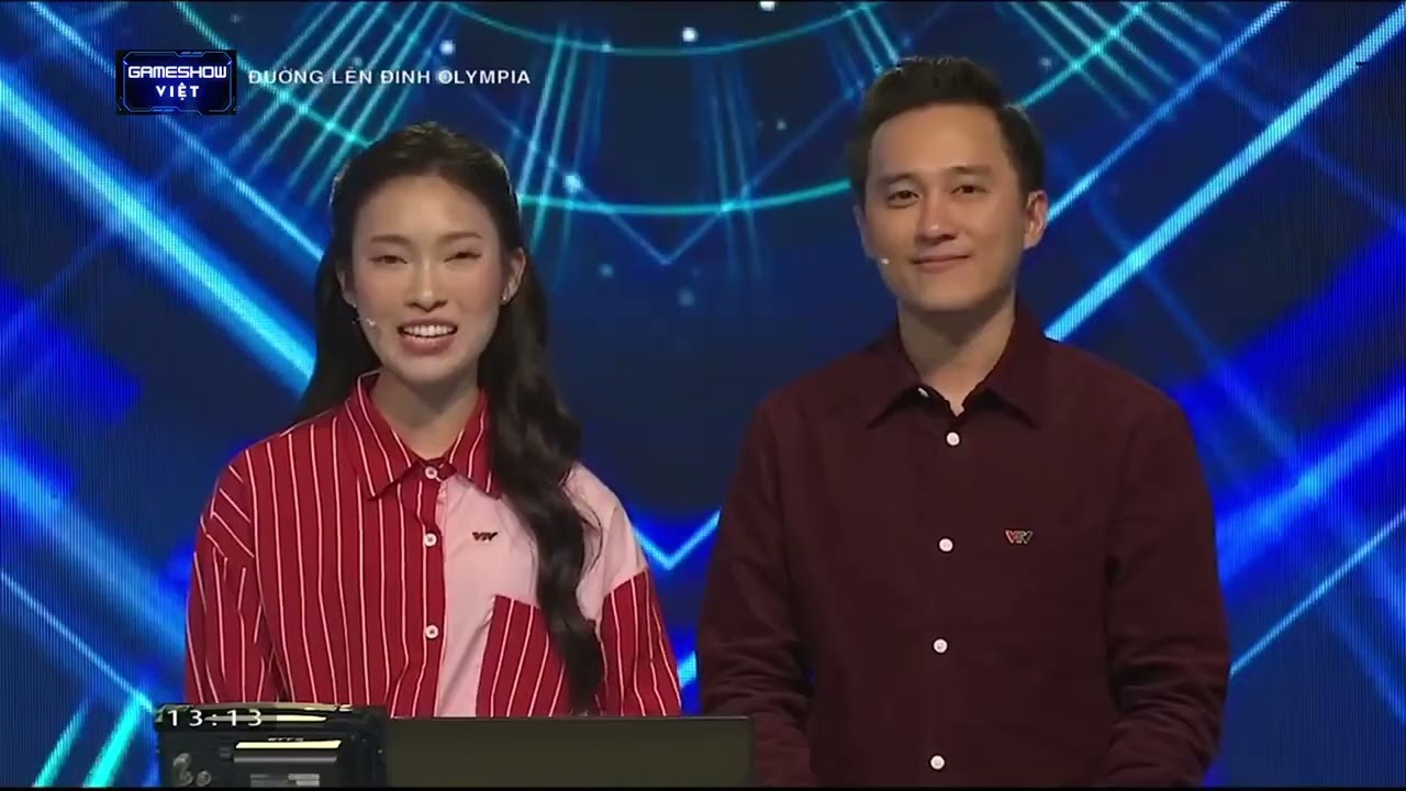Sự nỗ lực truyền cảm hứng của MC Khánh Vy, Ngọc Huy đến 4 thí sinh Đường lên đỉnh Olympia