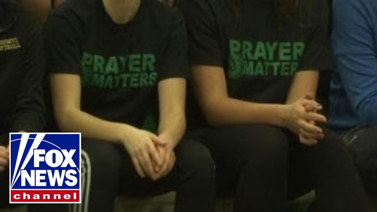 Prayer banned from games at Ohio school