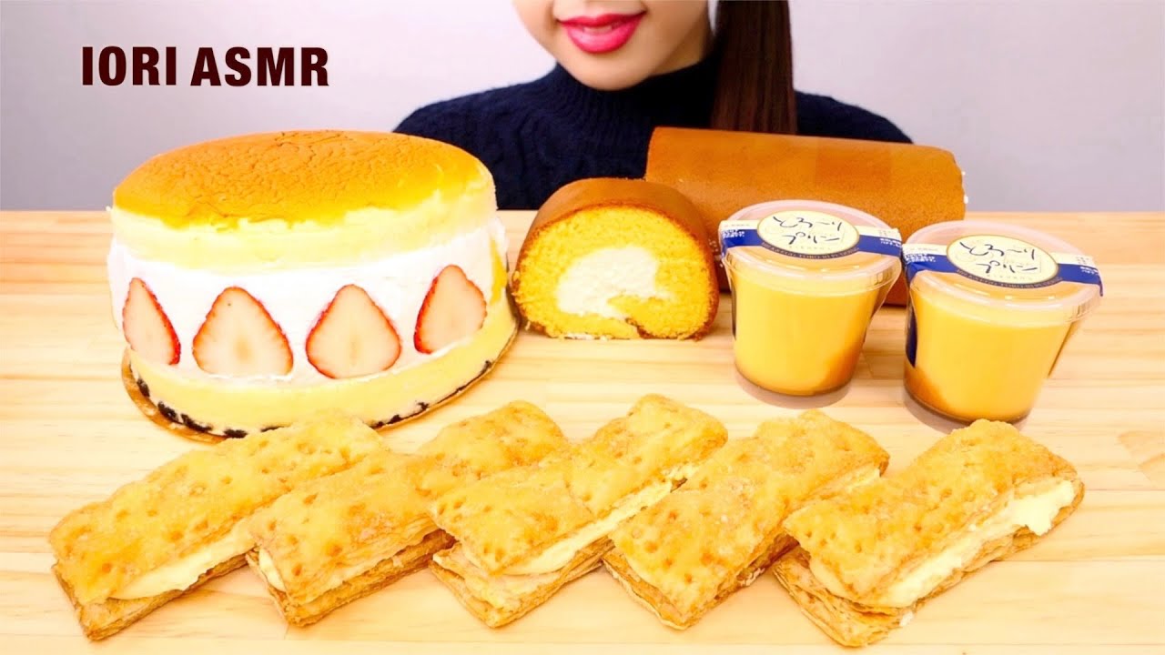 【ASMR / 咀嚼音】巨大マリトッツォ Huge Maritozzo【Eating Sounds】