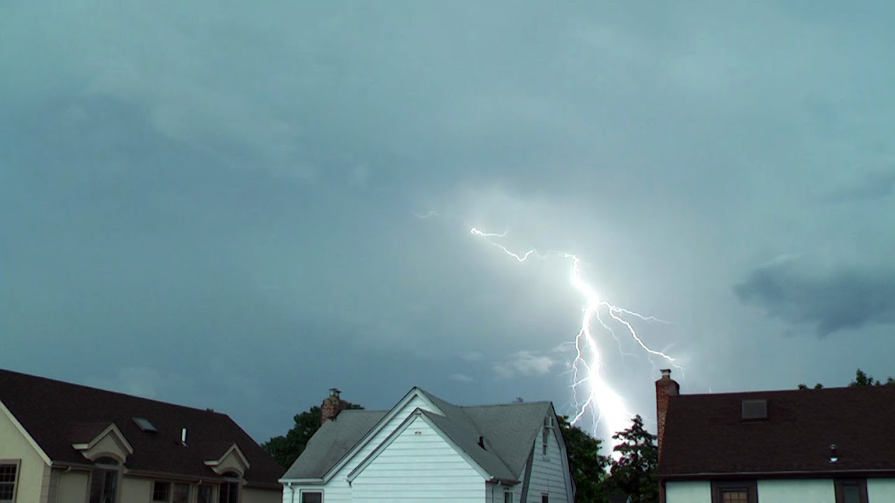 NYC Severe Thunderstorms / Cloud To Ground Lightning July 14th, 2016