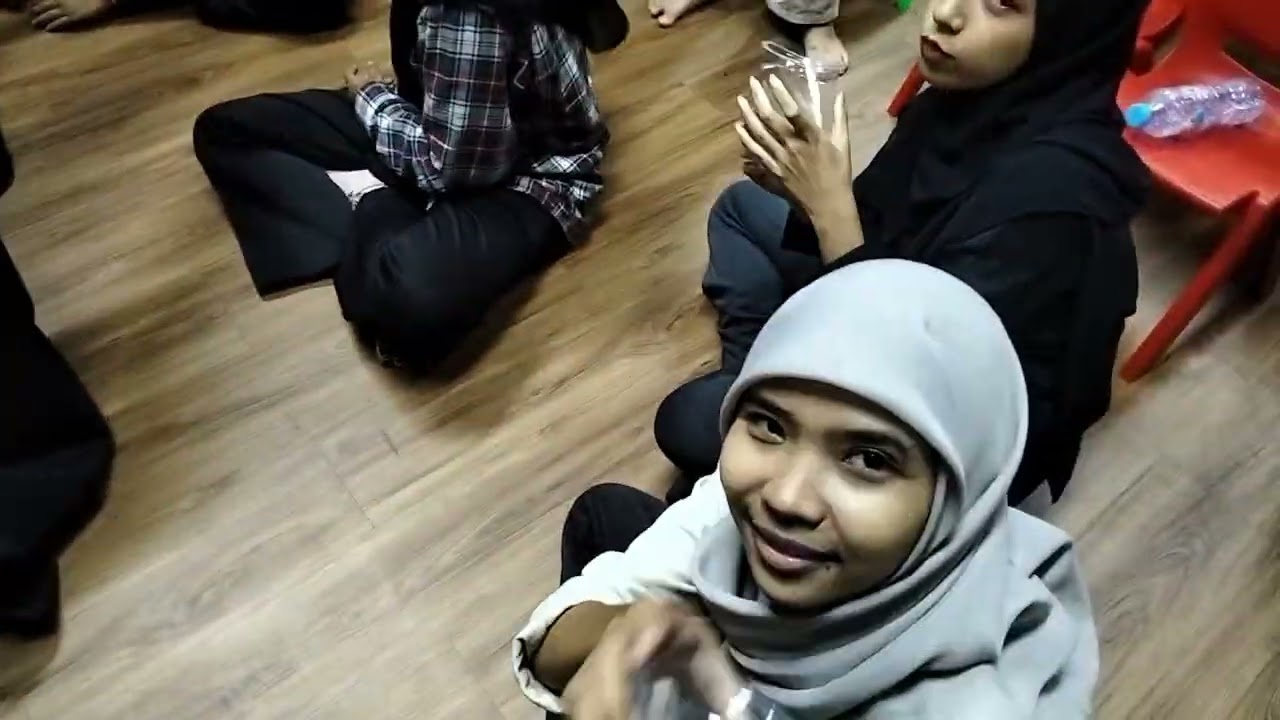 Video 1 - Amanda Nurul Humaidah - MK Mikrotheaching - PG PAUD UNESA