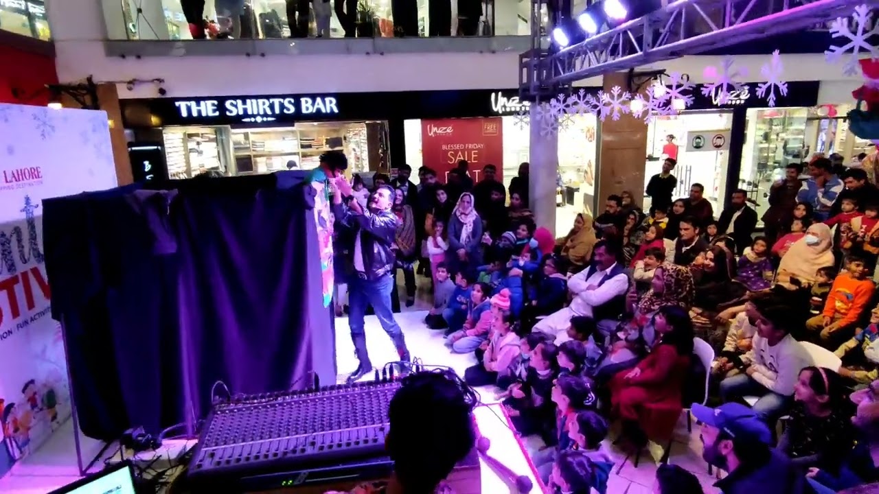 #malloflahore puppet show by #ZiaChohan