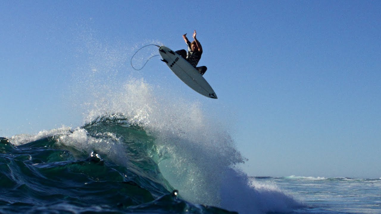 FLAPT featuring Noa Deane