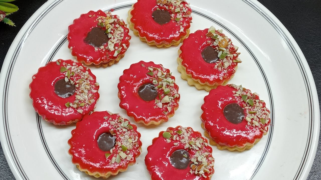 bakery style delicious red cookies recipe  |how to make red biscuits at home|Letsbake