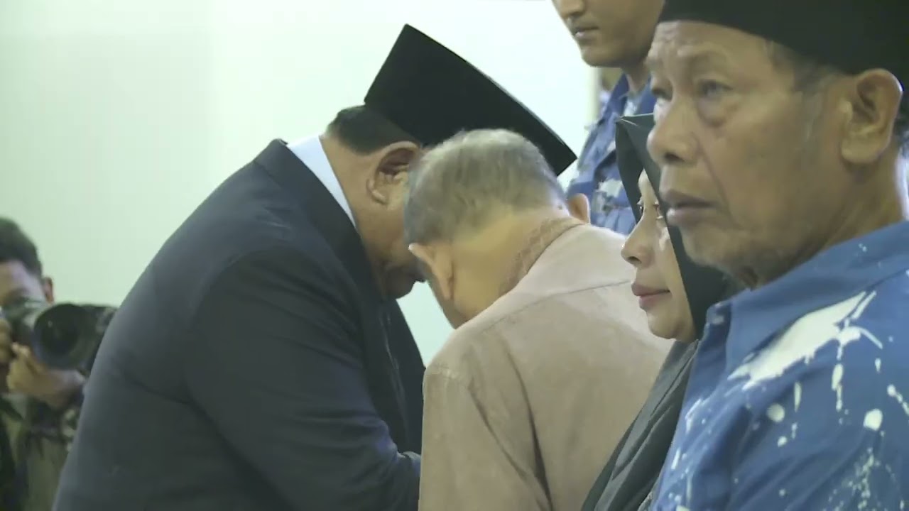 Penghormatan Terakhir Presiden Prabowo kepada Tiga Prajurit TNI yang Gugur di Lebanon