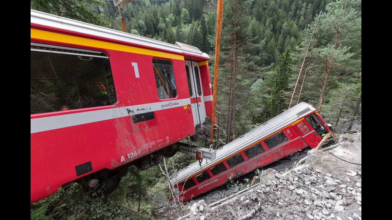 Zugunglück bei Tiefencastel: Begehung der Unfallstelle