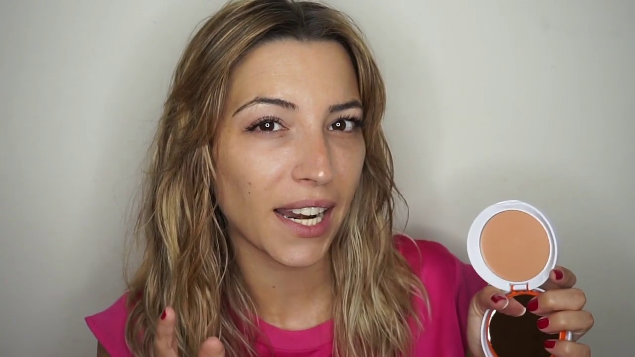Fotomaquillaje con Esther Rivero - Heliocare Color Compacto Oil-free SPF 50