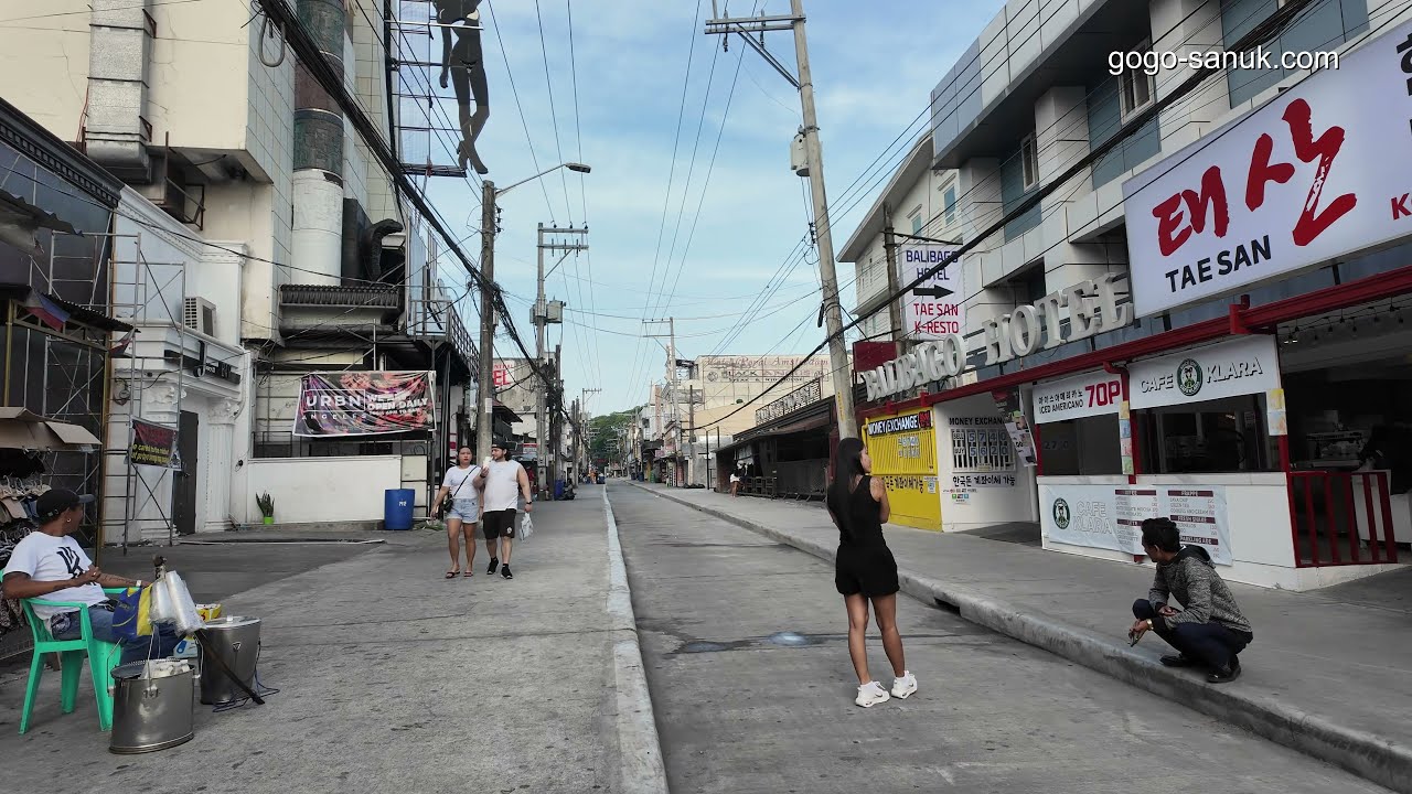 📍 Angeles City Morning Walk & Tricycle Ride | Walking Street to SM Clark 🌞🚴