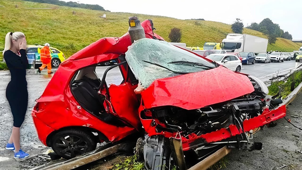 60 Shocking car accident and Mistake Caught on Camera!