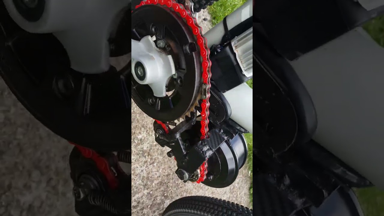 Mid drive system E-bike with a hoverboard hub motor.