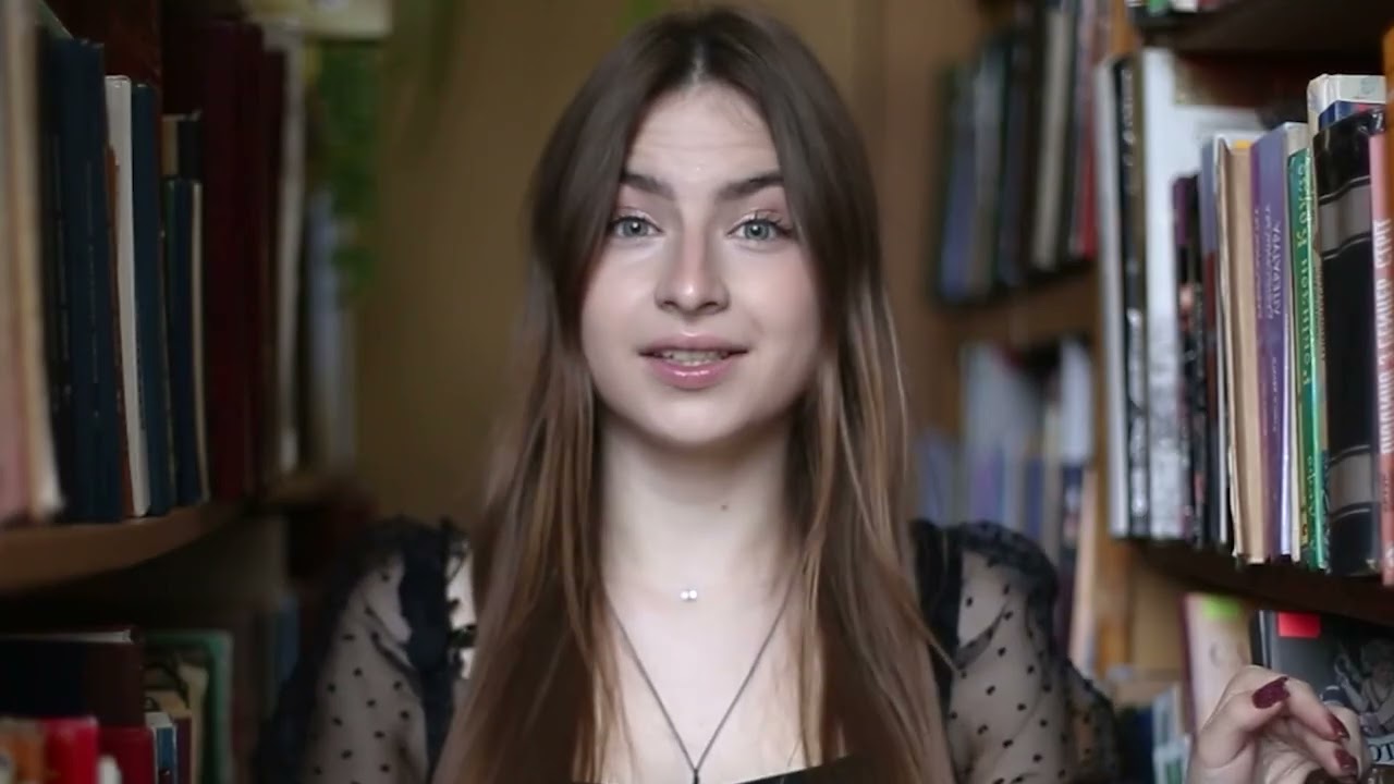 «Молодість під час війни: про мрії, навчання, волонтерство і силу покоління» Каріна Копитко