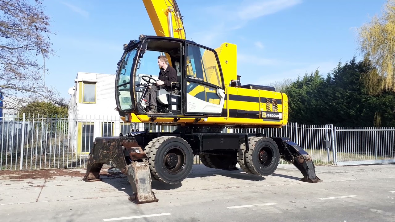 JCB JS200W, 13 703 uur, bj 2005