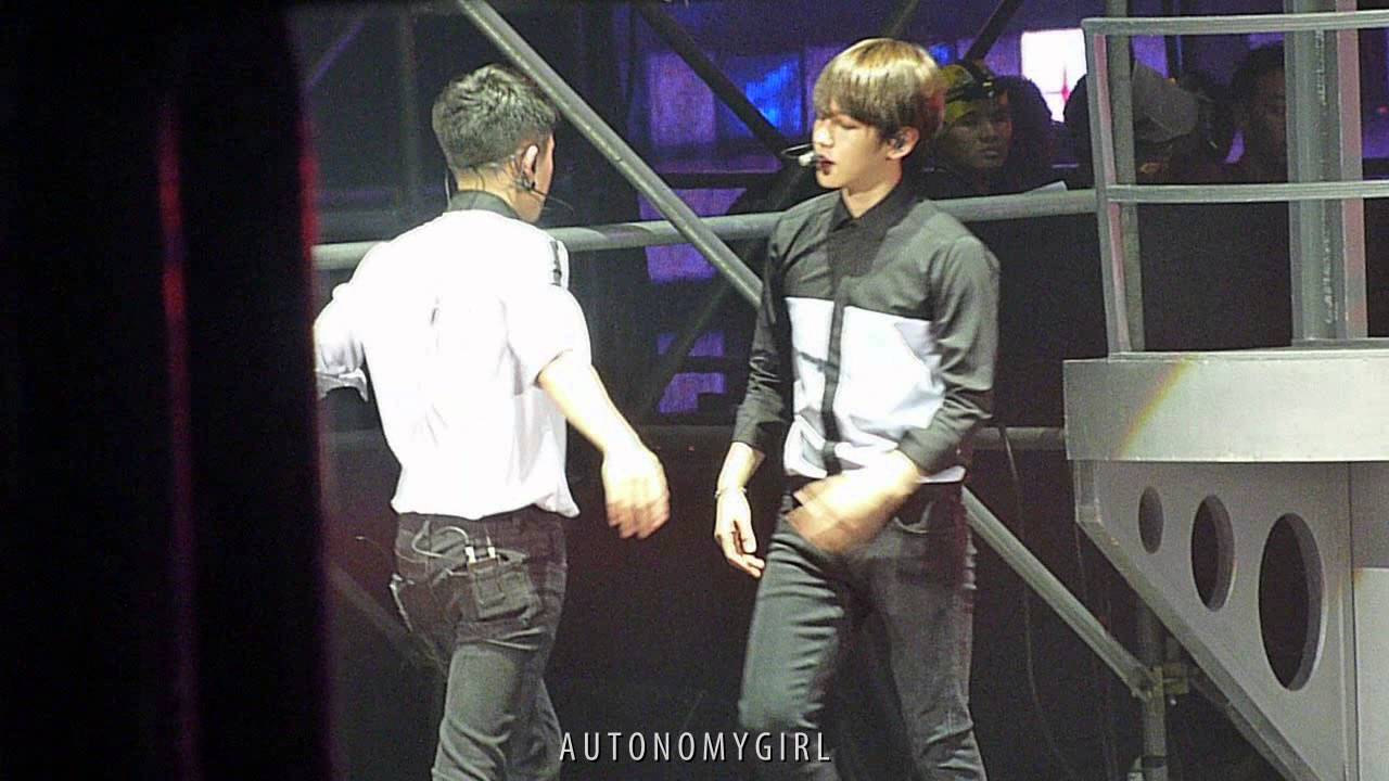 160109 Exo'luXion in Singapore - Playboy (Baekhyun focus)