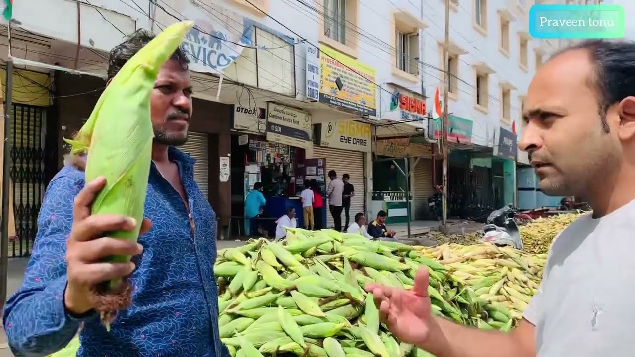 Butta corn 🌽 100 rupees ki 20 #wholesale  rate @ darussalam #hyderabad  @S-TejasTv