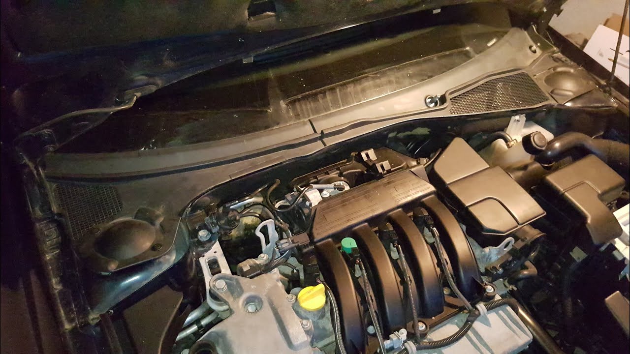 Renault Laguna 2 - Demontaż podszybia oraz udrożnienie odpływów wody