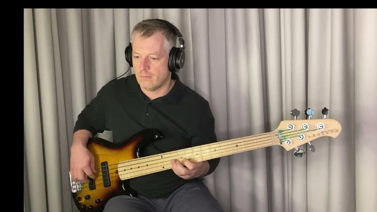 CARPENTERS - This Masquerade - Bass cover
