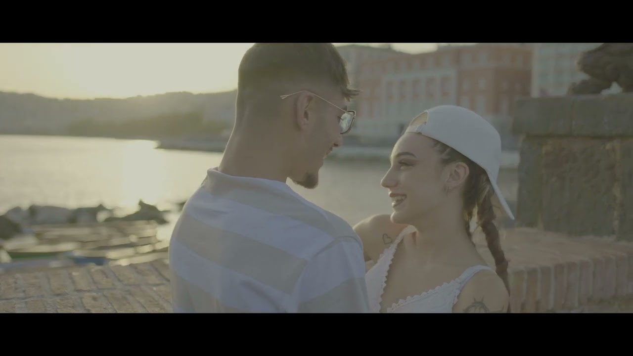 Na cammenata a Margellina - Rossella Paolillo ( Official Video)