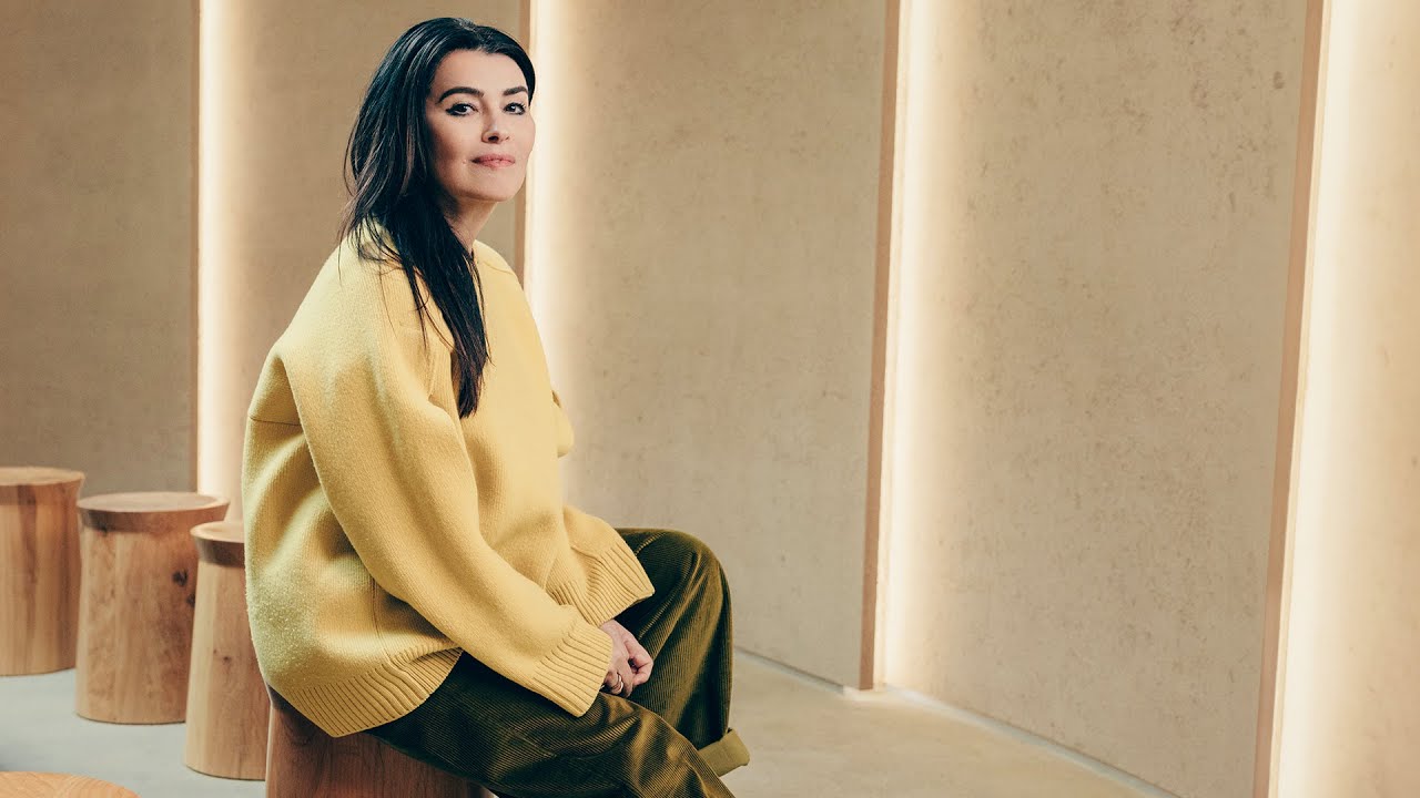 The Women's Pavilion: A Visit with Es Devlin