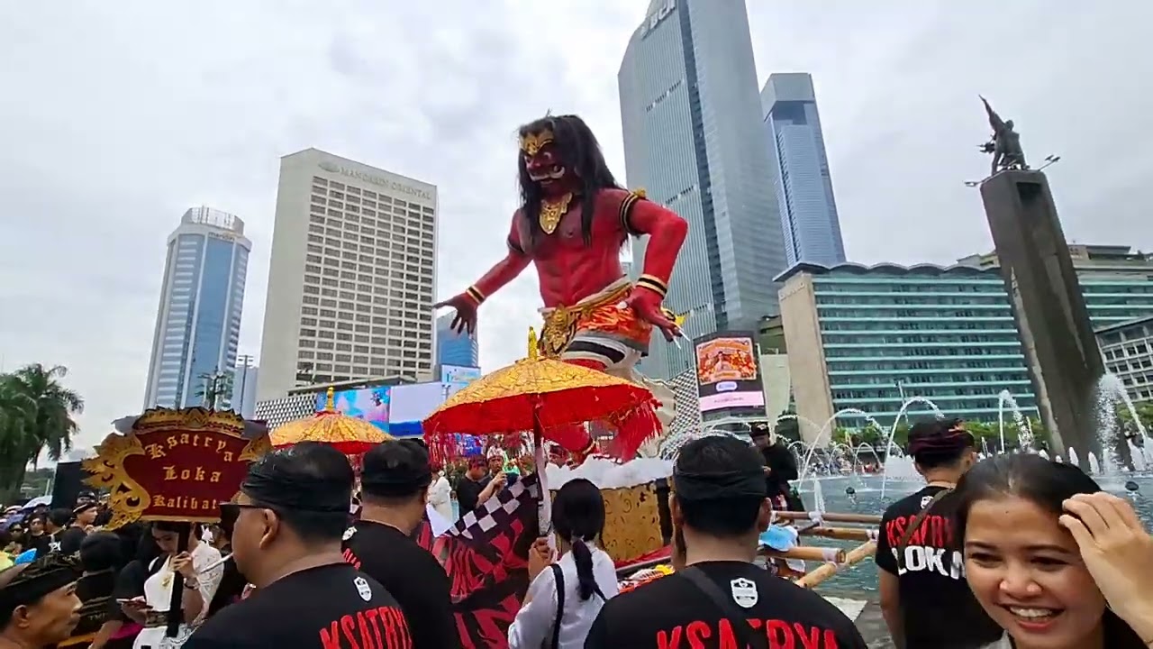 PARADE OGOH-OGOH DI BUNDARAN HI JAKARTA #parade #ogohogoh #nyepi 