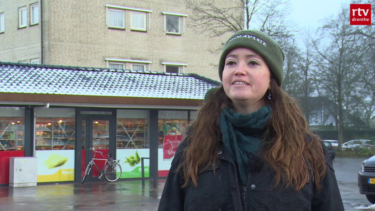 Terrorkraai valt mensen aan in Borger