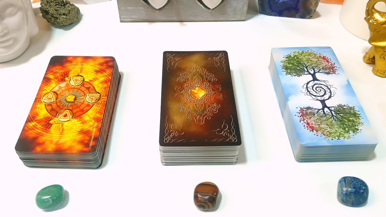 🤔PIENSA EN UNA PERSONA Y TE DIRÉ QUE SIGNIFICAS PARA EL /ELLA 🪔Tarot atemporal /interactivo 