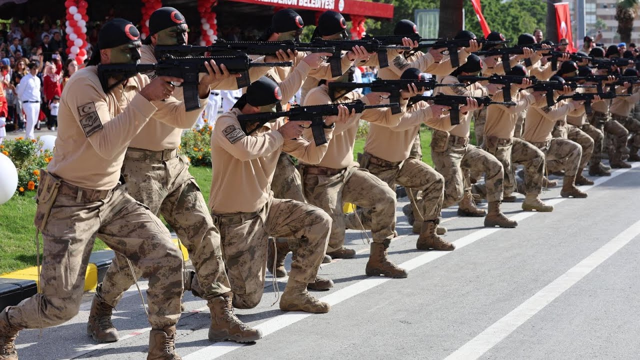 HATAY İSKENDERUN ASAYİŞ KOMANDO BÖLÜK KOMUTANLIĞI 29 EKİM 2024 GÖSTERİSİ İSKENDERUN SAHİL YOLU