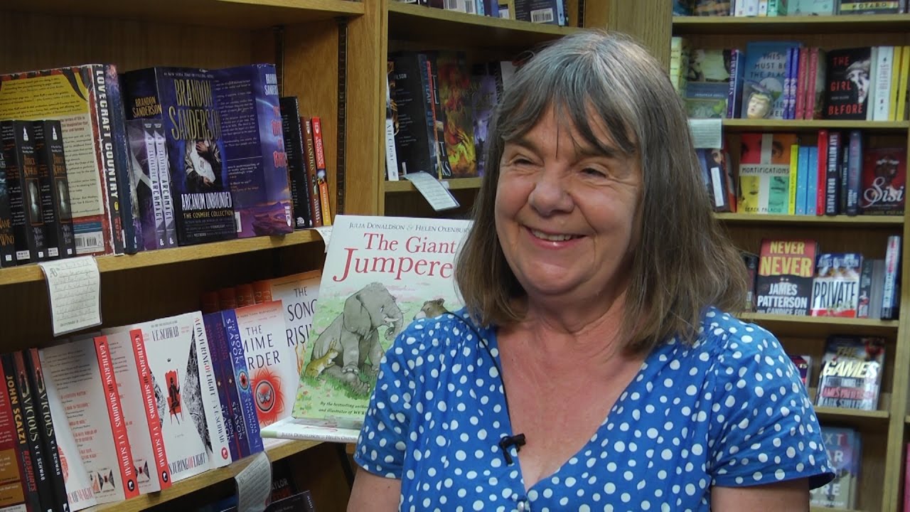 Julia Donaldson: The Giant Jumperee