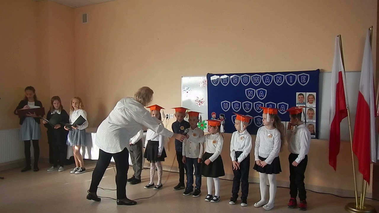 SP Krzywin: pasowanie na ucznia (01.10.2021)