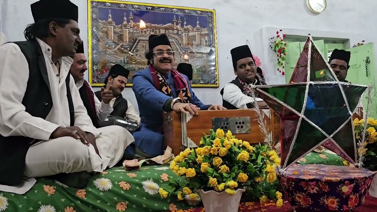 Hazaar Baaten Kahe Zamana, Ustad Ali Waris Qawwal @ Khankah E Mashoodiya Baqai Safipur