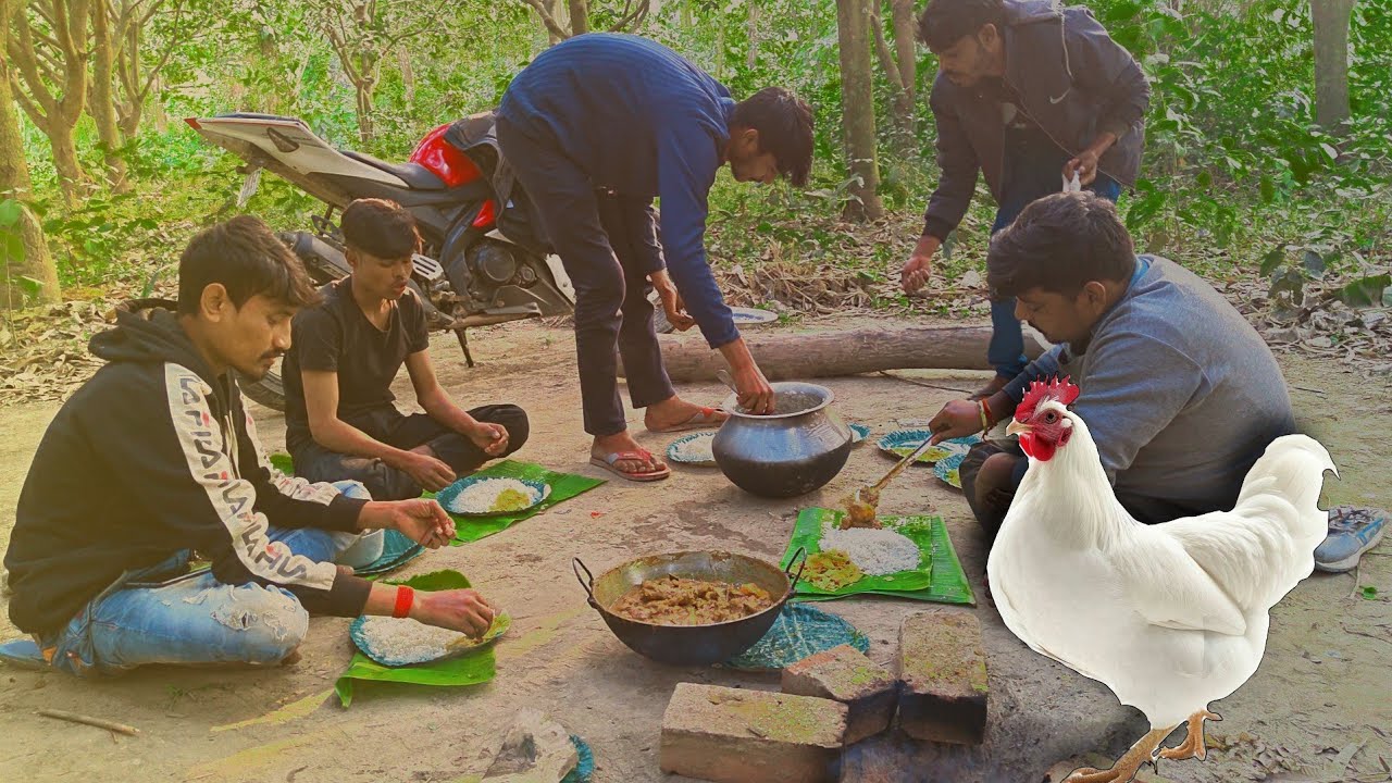 Jungle Picnic & Village Style Cooking 🔥 | Santali Village Boys Cooking Chicken Curry 🐔