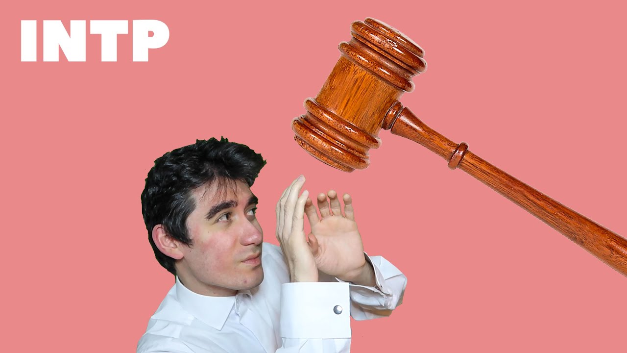 16 Personalities in Court