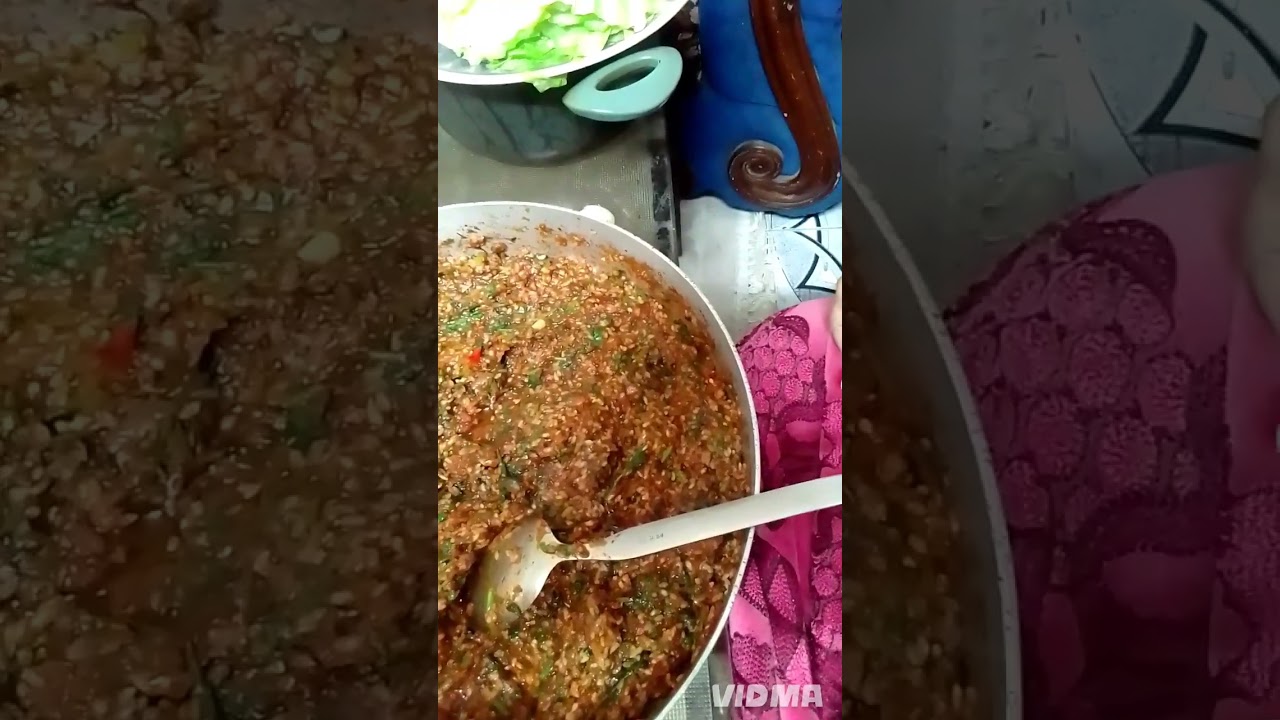 طريقه عمل محشي مشكل فراخ محمره ملوخيه خضراء بتنجان مخلل