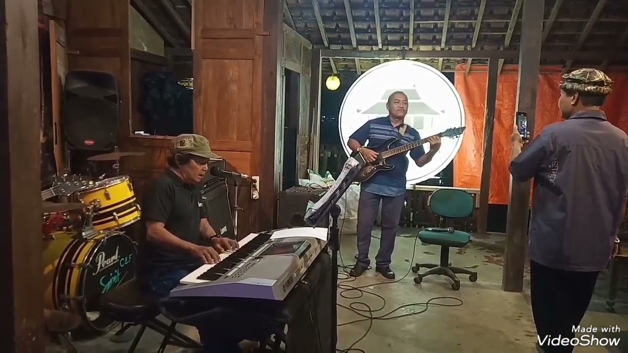 DALAM KERINDUAN Mercys - ft Senja Band