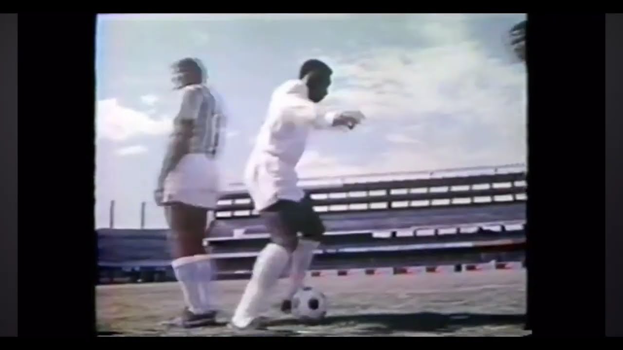 Pelé’s Mastery: 1st Lesson~ Ball Juggling & Dribbling – Learn with The King~ Pelé Training
