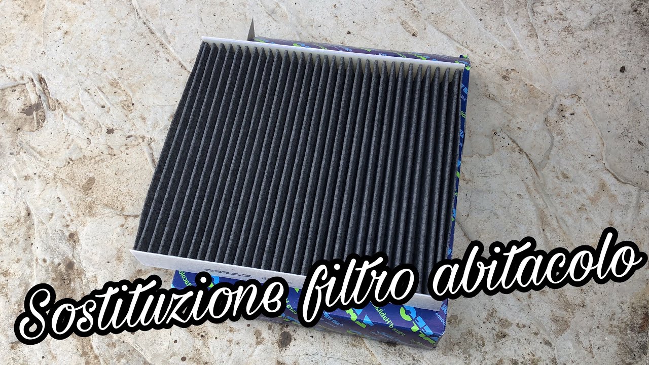 Sostituzione filtro abitacolo su Audi A1
