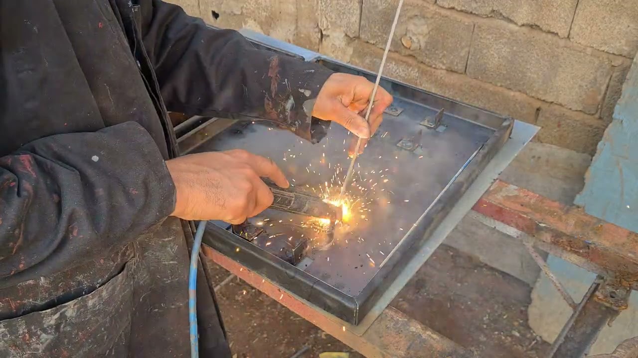 اعمال معدنية تلحيم حديد
