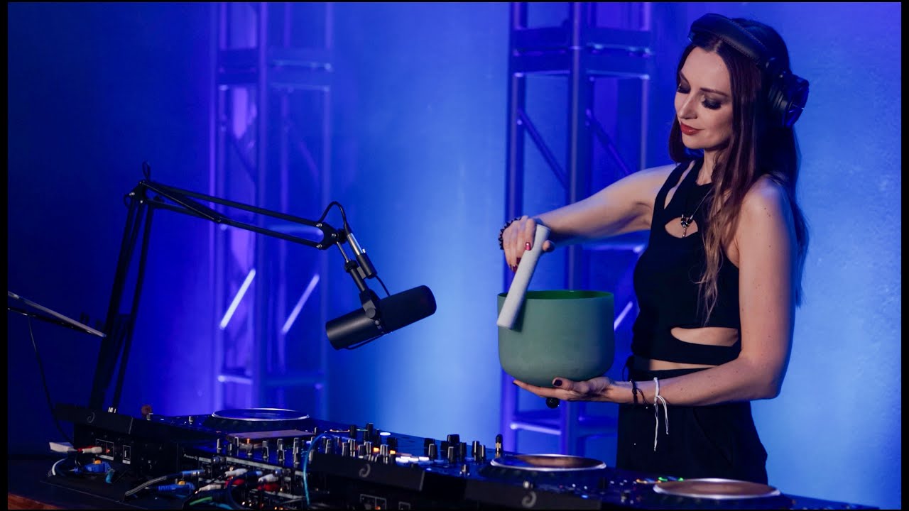 Eliza May | Winter Solstice Reset |  Elevated Bass Music Live DJ Set