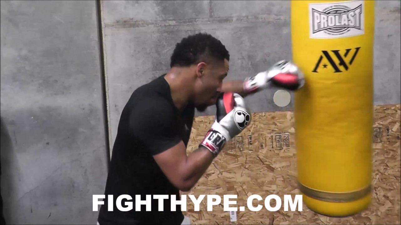 ANDRE WARD KILLING THE HEAVY BAG; RIPS SHOTS IN PREPARATION FOR SERGEY KOVALEV