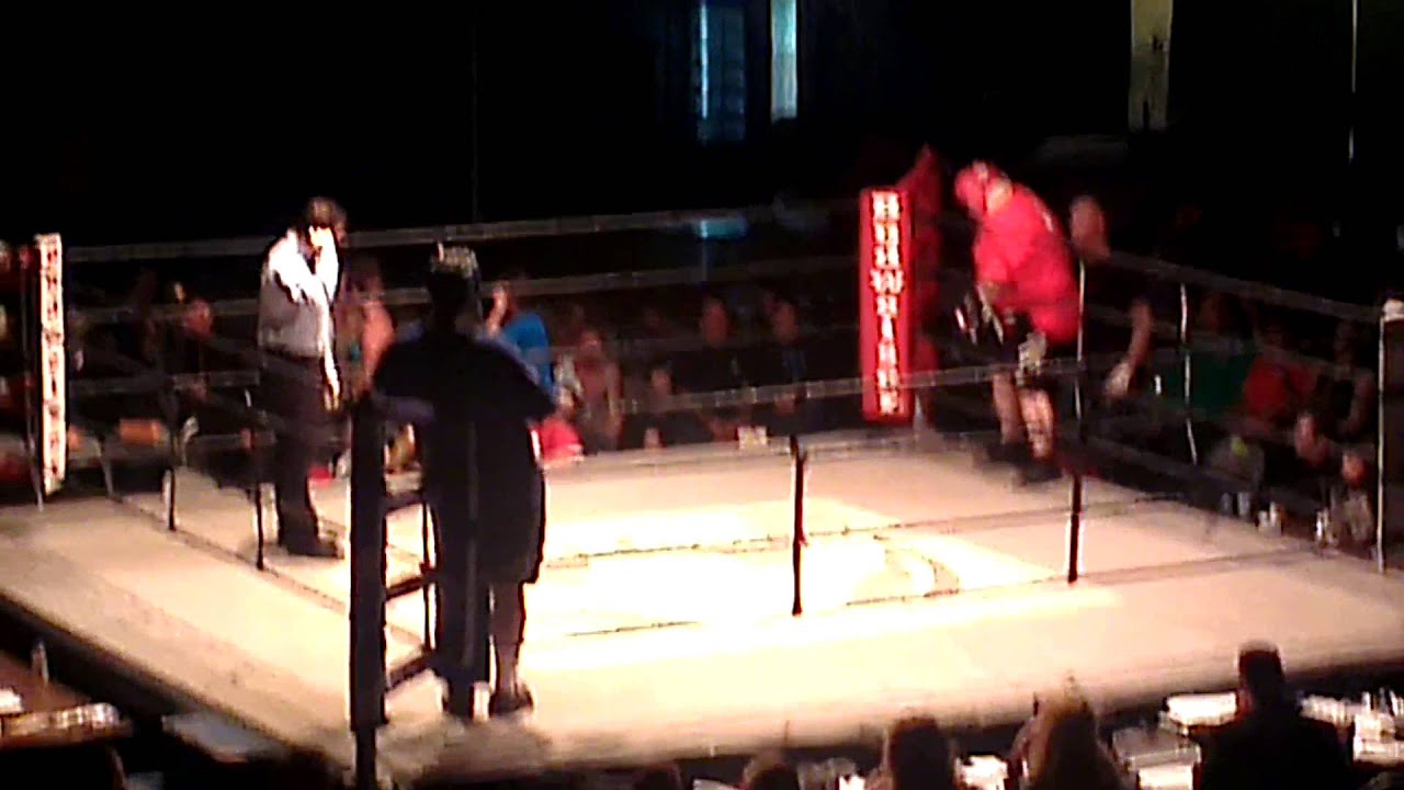 The tree vs Andrew Kinkade round 1