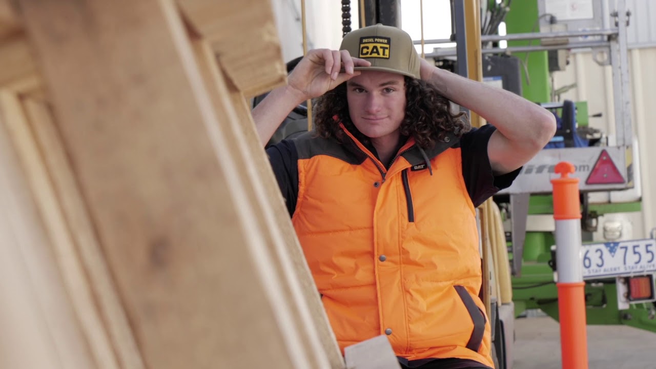 Exposed Apparel Winter Work Wear // Tradie Clothing // Hi Vis Work Wear