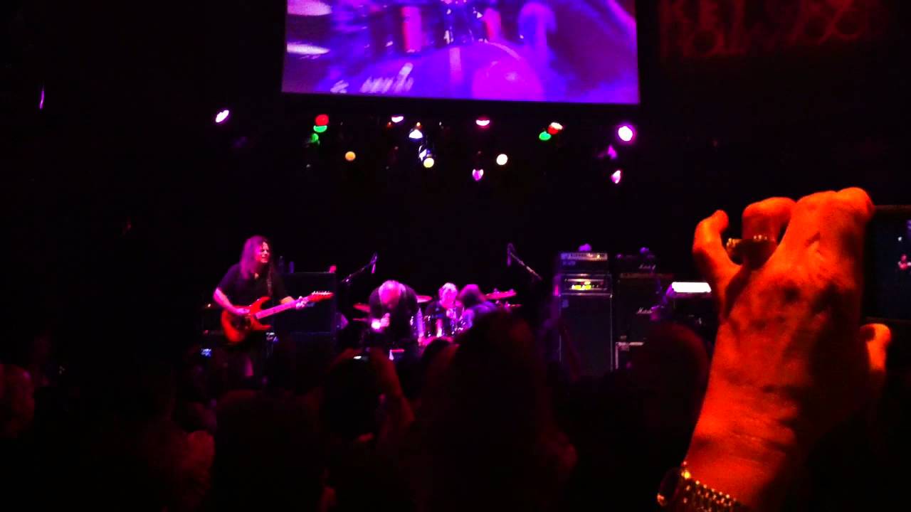 UFO @ Key Club LA to hot to handle :)