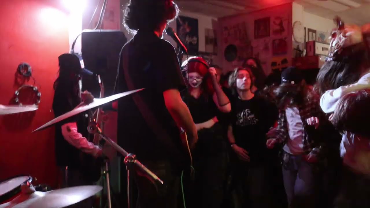 BAD WAVE• FULL SET & FIRST SHOW @ WAX ATLAS (BALTIMORE, MD) 