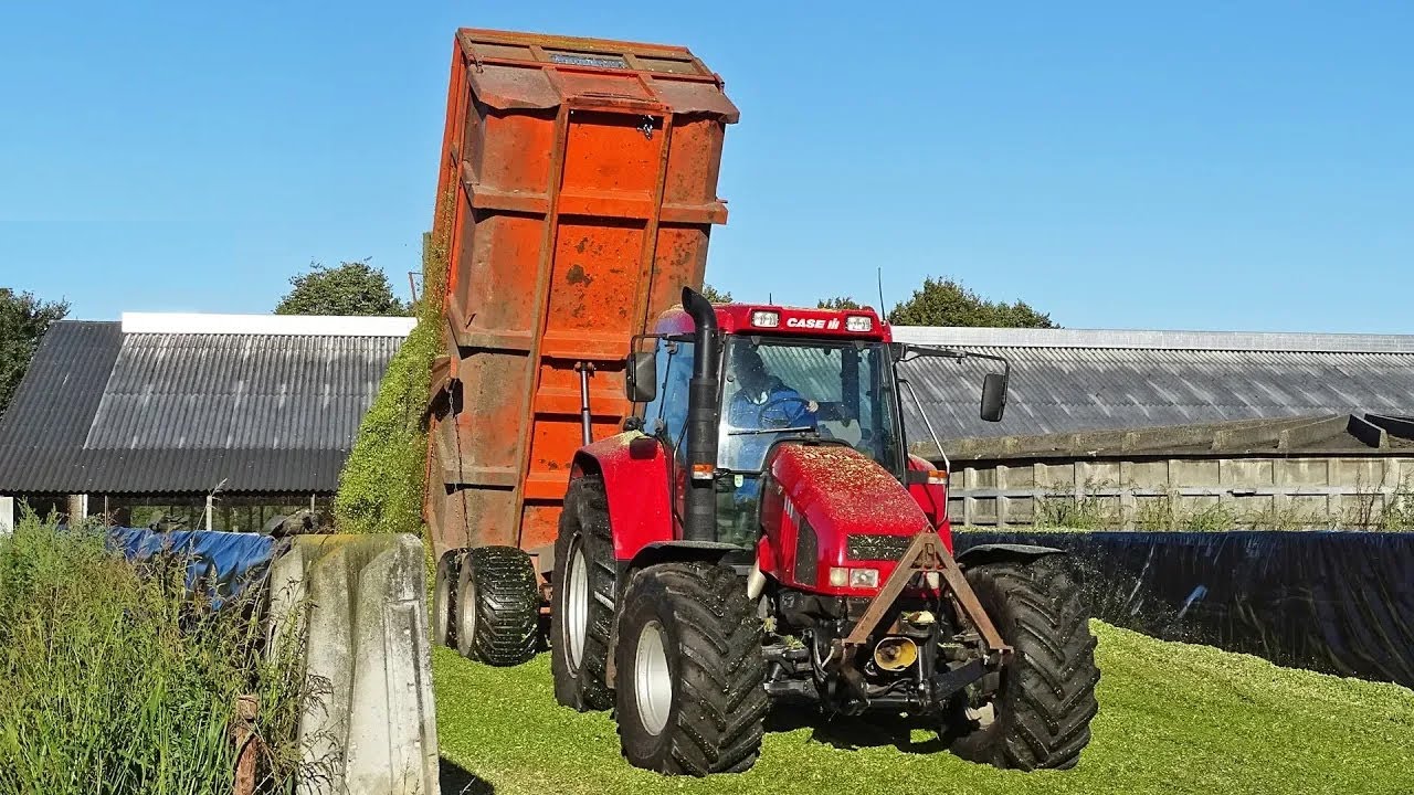 Cab View | Claas Jaguar 940 + Arion + Case IH | Mais hakselen | Geresteijn | Brouwer | 2019